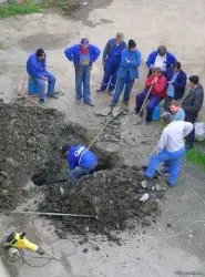 single worker digging hole Meme Template