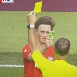 Yellow card Reverse